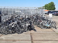 Ca. 65x fiets, o.a cortina, giant