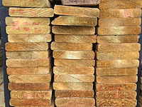 Ca. 65x geschaafde geïmpregneerde planken, 420 cm - afbeelding 1 van  3