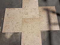 Ca. 65x natuurstenen tegel - afbeelding 1 van  4