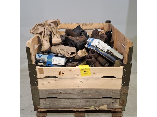 Ca. 65x paar diverse schoenen - afbeelding 1 van  7