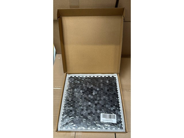 Ca. 65x wand decoratietegel miller&jacobs, 30x30cm - afbeelding 1 van  2