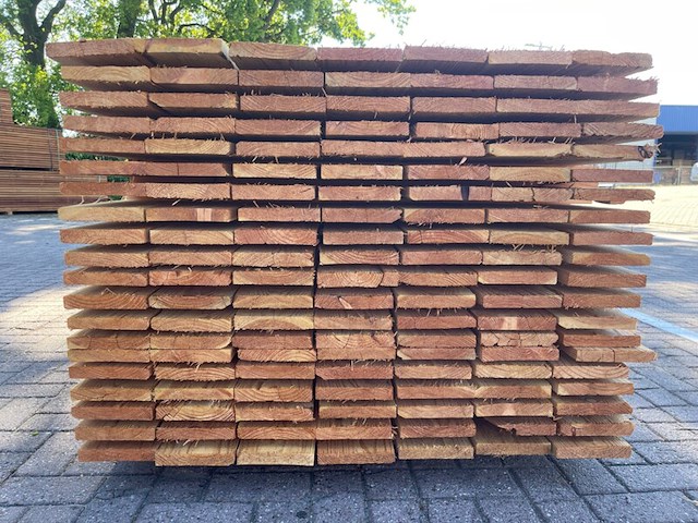 Ca. 66x douglas planken fijnbezaagd, 24x150mm, lengte 400cm - afbeelding 3 van  4