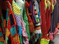 Ca. 66x flower power outfits en carnavalsjassen - afbeelding 1 van  2