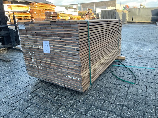 Ca. 66x guyana ipé planken geschaafd, 21x90mm, lengte 425cm - afbeelding 2 van  4