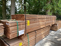 Ca. 66x guyana teak beschoeiingsplanken, 20x100mm, lengte 350cm - afbeelding 4 van  4