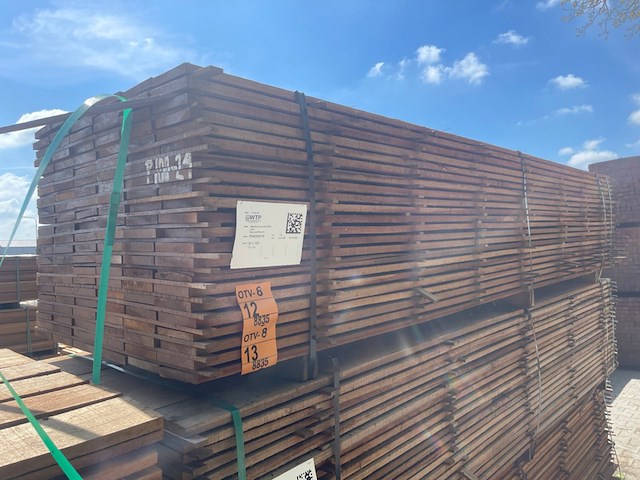 Ca. 66x guyana teak beschoeiingsplanken, 20x150mm, lengte 350cm - afbeelding 4 van  4