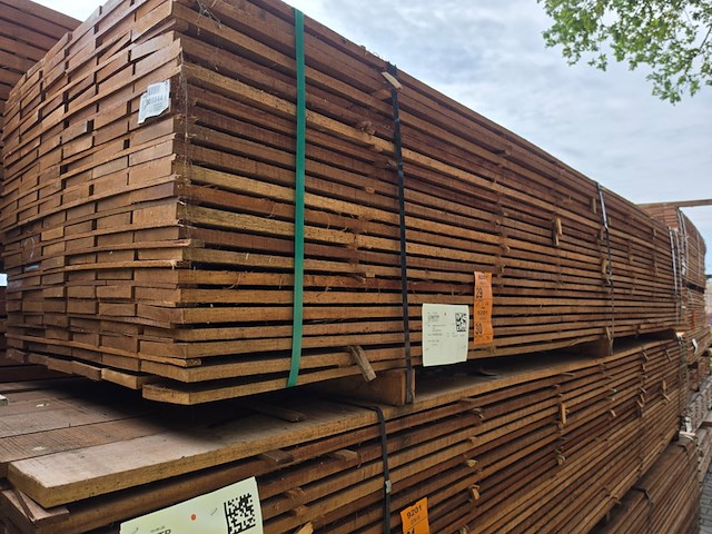 Ca. 66x guyana teak beschoeiingsplanken, 20x150mm, lengte 400cm - afbeelding 4 van  4