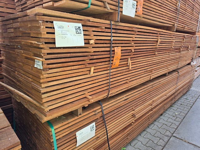 Ca. 66x guyana teak beschoeiingsplanken, 20x150mm, lengte 450cm - afbeelding 4 van  4