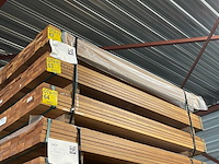 Ca. 66x guyana teak planken geschaafd, 25x90mm, lengte 185cm - afbeelding 4 van  4