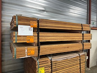 Ca. 66x guyana teak planken geschaafd, 25x90mm, lengte 185cm - afbeelding 4 van  4