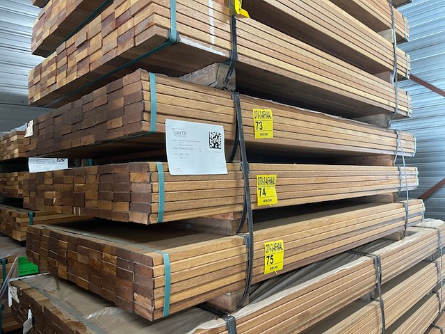 Ca. 66x guyana teak planken geschaafd, 25x90mm, lengte 215cm - afbeelding 4 van  4