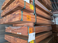 Ca. 66x guyana teak planken geschaafd, 25x90mm, lengte 215cm - afbeelding 4 van  4