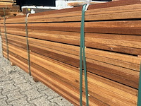 Ca. 66x guyana teak planken geschaafd, 25x90mm, lengte 245cm - afbeelding 2 van  4