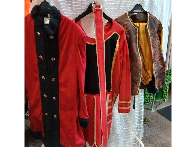 Ca. 66x russische tsaar outfits - afbeelding 5 van  9