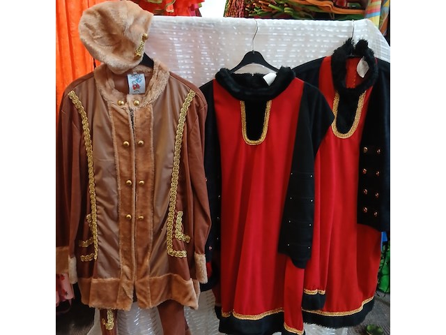 Ca. 66x russische tsaar outfits - afbeelding 7 van  9