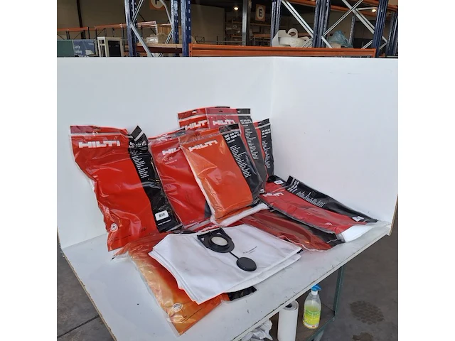 Ca. 66x stoffilterzakken, hilti - afbeelding 1 van  8