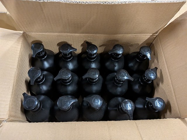 Ca. 675x shampoo, lateau - afbeelding 4 van  8