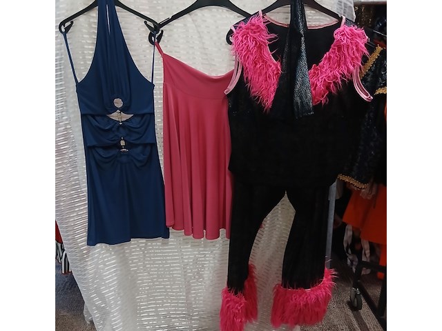 Ca. 67x carnaval feestkleding - afbeelding 3 van  10