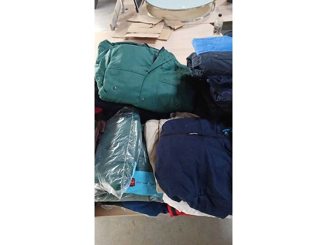Ca. 67x diverse werkkleding - afbeelding 6 van  10