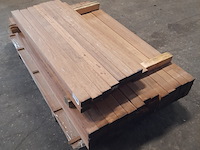 Ca. 67x hardhouten regel, 4,5 x 7 x 125 cm en 4,5 x 7 x 155 cm - afbeelding 1 van  5