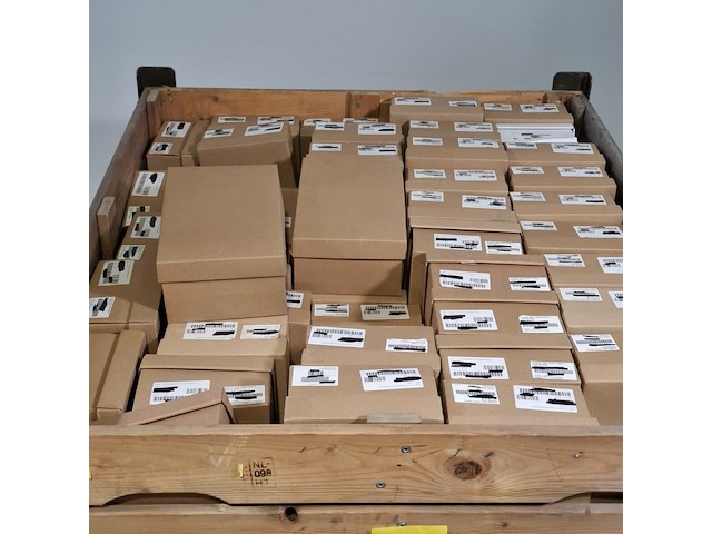 Ca. 67x paar diverse schoenen, o.a. meindl - afbeelding 15 van  15