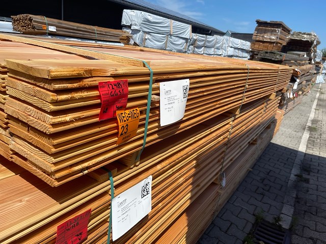 Ca. 68x douglas veer en groef, 18x185mm, lengte 400cm - afbeelding 2 van  3