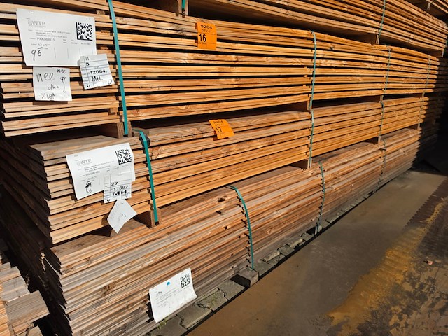 Ca. 68x douglas zweeds rabat, 26x190mm, lengte 500cm - afbeelding 4 van  4