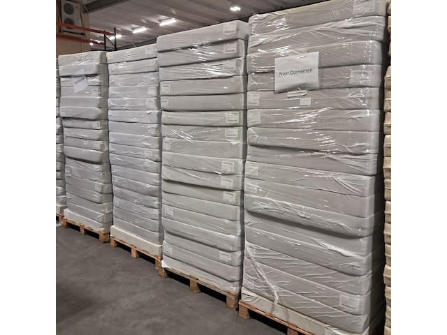 Ca. 68x matras (zonder hoes), deltex - afbeelding 1 van  5