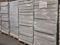 Ca. 68x matras (zonder hoes), deltex