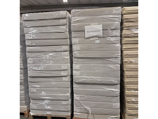 Ca. 68x matras (zonder hoes), deltex - afbeelding 2 van  5