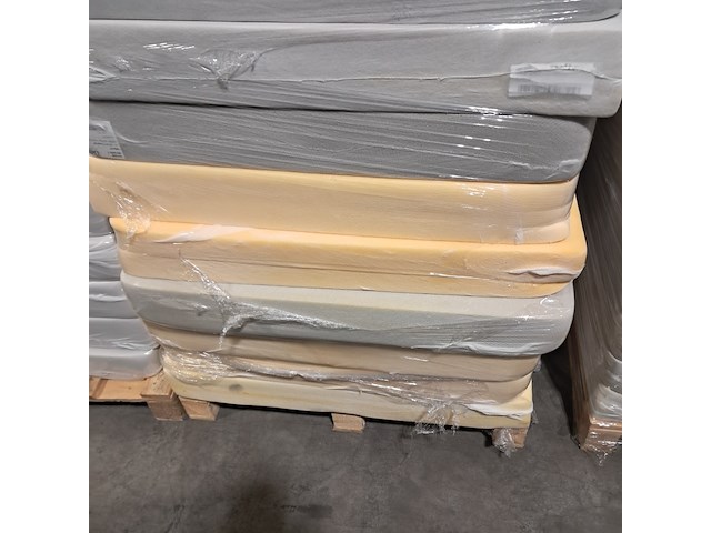 Ca. 68x matras (zonder hoes), deltex - afbeelding 4 van  6