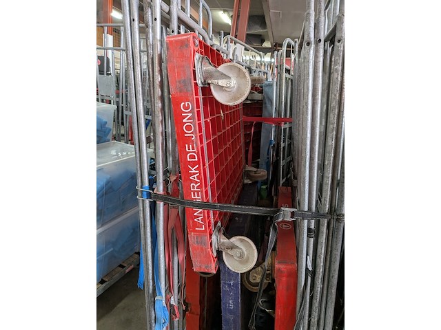 Ca. 68x rolcontainer - afbeelding 4 van  6