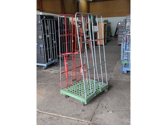 Ca. 68x rolcontainer - afbeelding 6 van  6