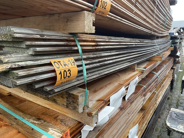 Ca. 69x douglas wisselsponning, 18x190mm, lengte 400cm - afbeelding 2 van  3