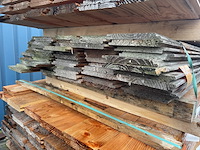 Ca. 69x douglas wisselsponning, 18x190mm, lengte 400cm - afbeelding 3 van  3