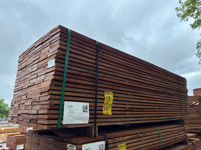 Ca. 69x guyana teak beschoeiingsplanken, 20x150mm, lengte 250cm - afbeelding 4 van  4
