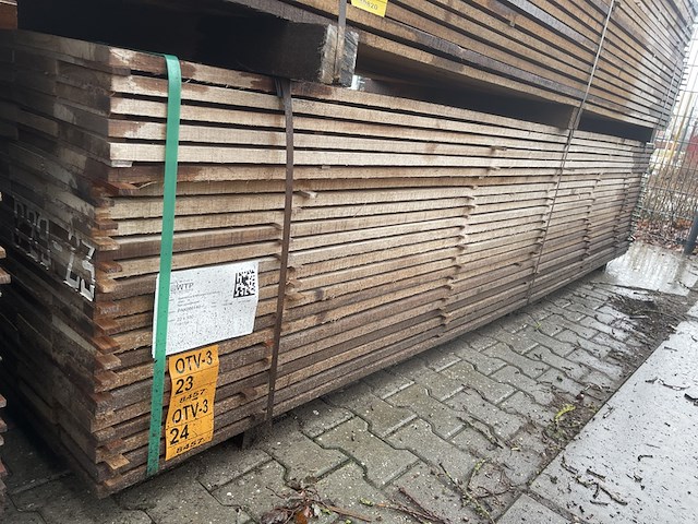 Ca. 69x guyana teak beschoeiingsplanken, 20x150mm, lengte 300cm - afbeelding 4 van  4