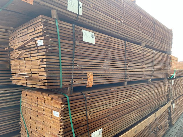 Ca. 69x guyana teak beschoeiingsplanken, 20x150mm, lengte 450cm - afbeelding 4 van  4