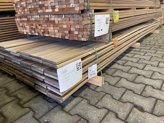 Ca. 69x guyana teak planken geschaafd, 16x140mm, lengte 350cm - afbeelding 4 van  4