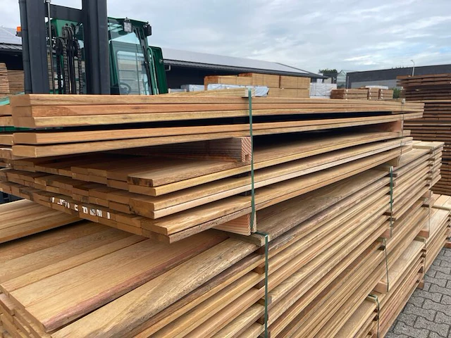 Ca. 69x pakoeli planken geschaafd, 16x90mm, lengte 200cm - afbeelding 2 van  3