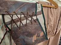 Ca. 69x toneel bovenkleding - afbeelding 4 van  4