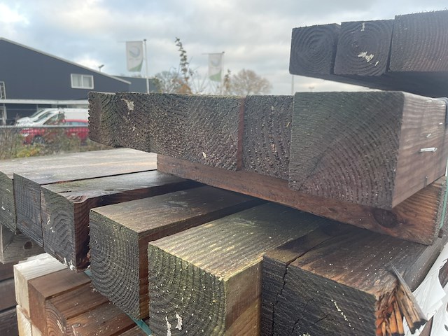 Ca. 6x douglas balken geschaafd, 90x90mm, lengte 500cm - afbeelding 3 van  3