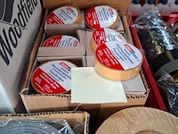 Ca. 700x diverse rollen tape - afbeelding 10 van  18
