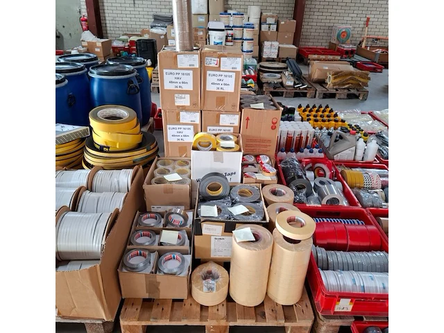Ca. 700x diverse rollen tape - afbeelding 11 van  18