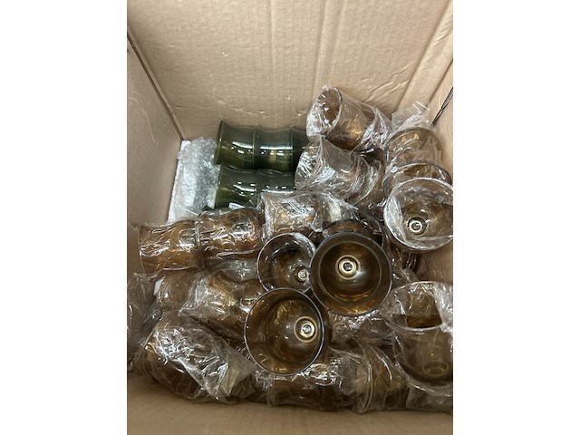 Ca. 700x glazen en decoratie - afbeelding 4 van  6