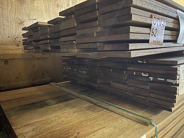Ca. 70x angelim pedra country grade planken geschaafd, 18x140mm, lengte 400cm - afbeelding 3 van  3