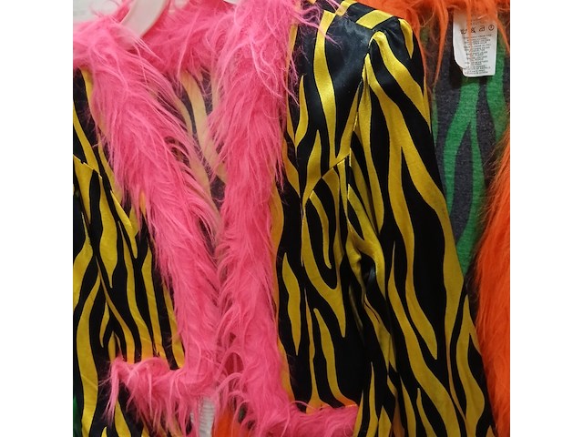 Ca. 70x carnaval feestkleding neon - afbeelding 4 van  8