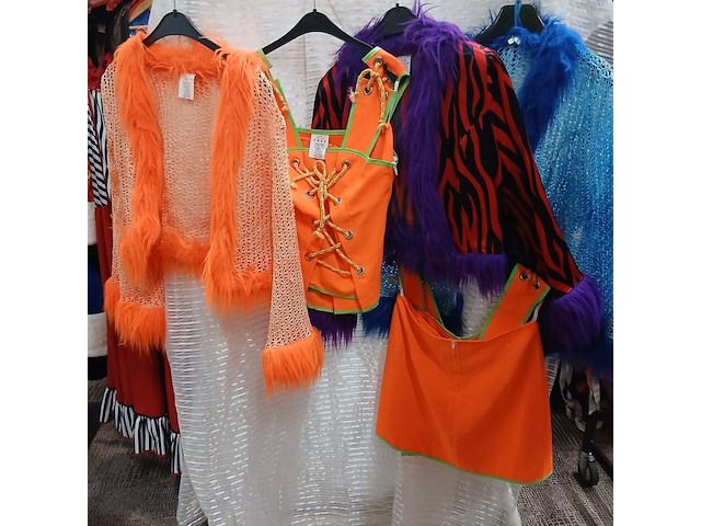 Ca. 70x carnaval feestkleding neon - afbeelding 6 van  8