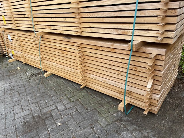 Ca. 70x douglas balken fijnbezaagd, 43x200mm, lengte 400cm - afbeelding 4 van  4