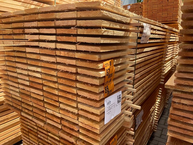 Ca. 70x douglas planken fijnbezaagd, 24x150mm, lengte 400cm - afbeelding 4 van  4